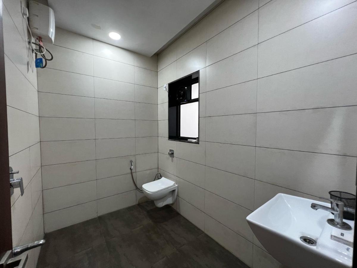 Paramount Riverfront Resort & Spa, كارجات المظهر الخارجي الصورة