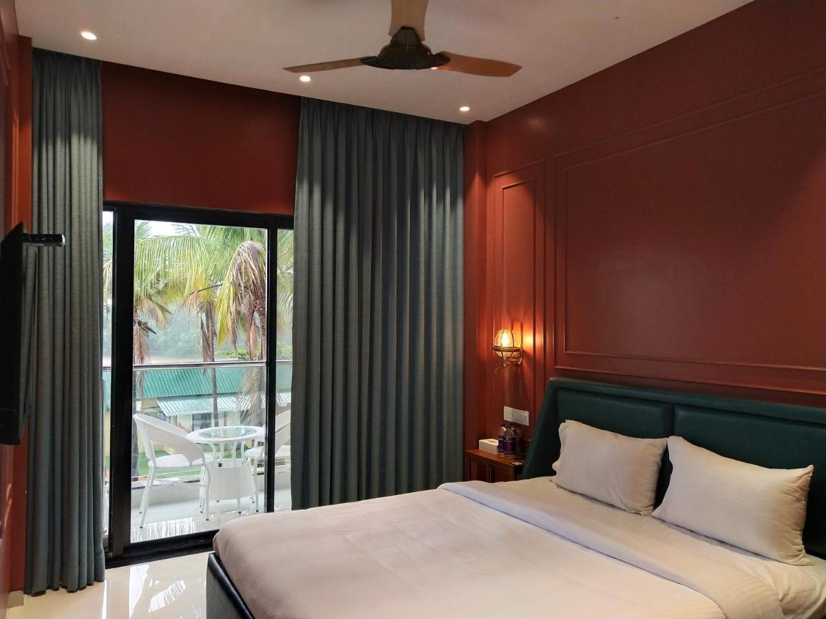 Paramount Riverfront Resort & Spa, كارجات المظهر الخارجي الصورة